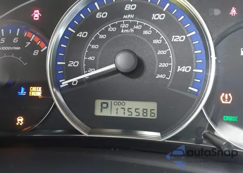 2011 Subaru Forester 2.5X Premium z USA, uszkodzony, nr VIN JF2SHBCC0BH749695